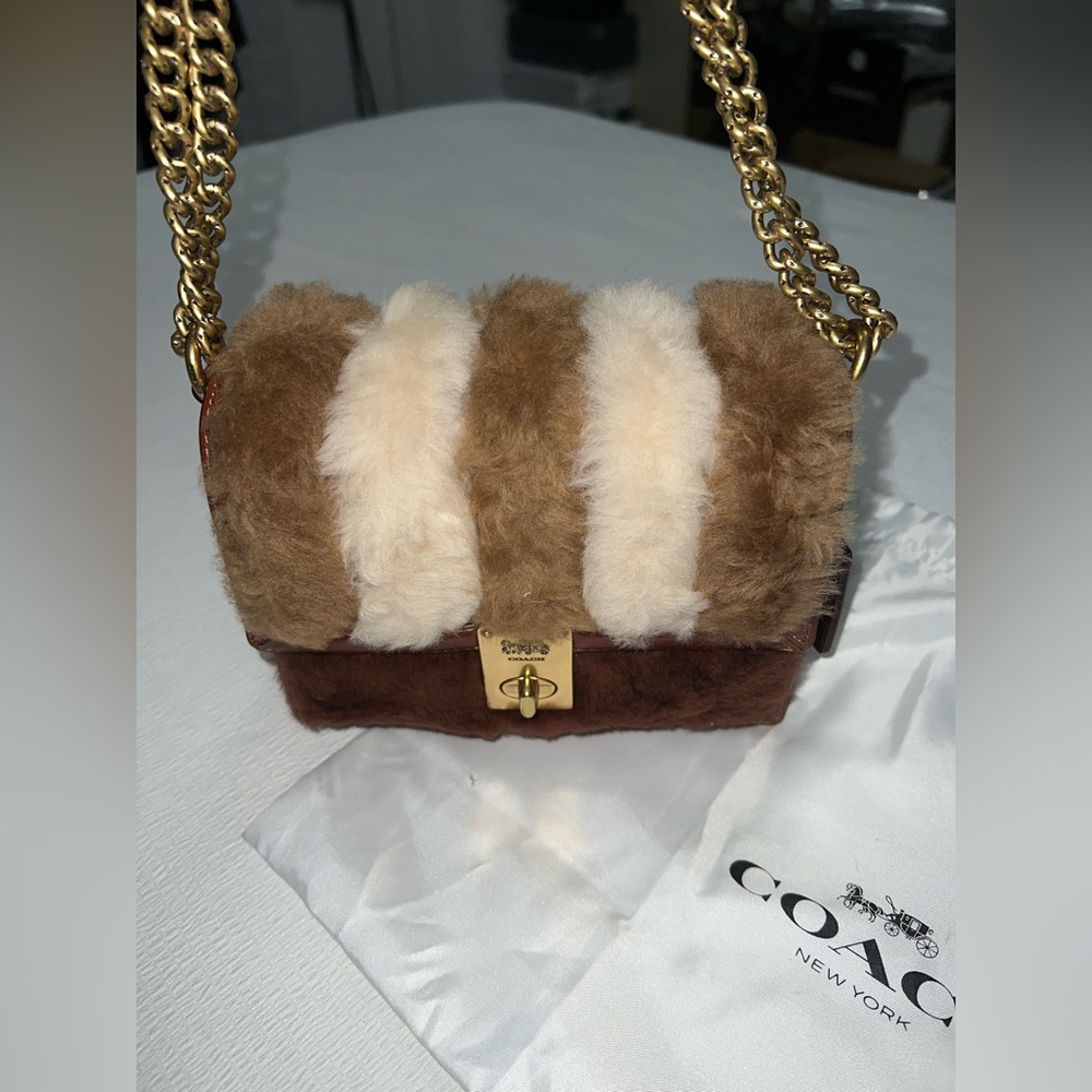 NWT Coach Patchwork Shearling Hutton 18